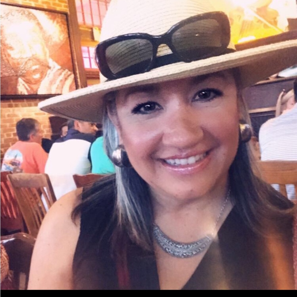 Meet your Posher, Jo anne